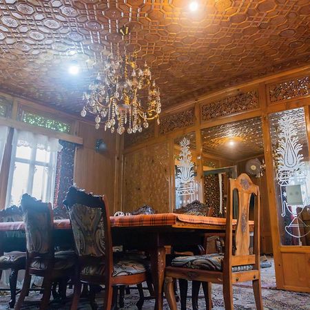 Goona Palace Houseboats Srīnagar Екстериор снимка